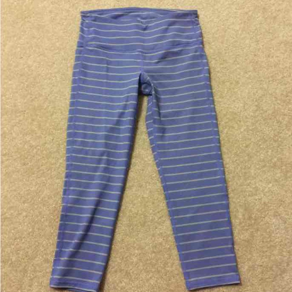 Athleta Capris - XS